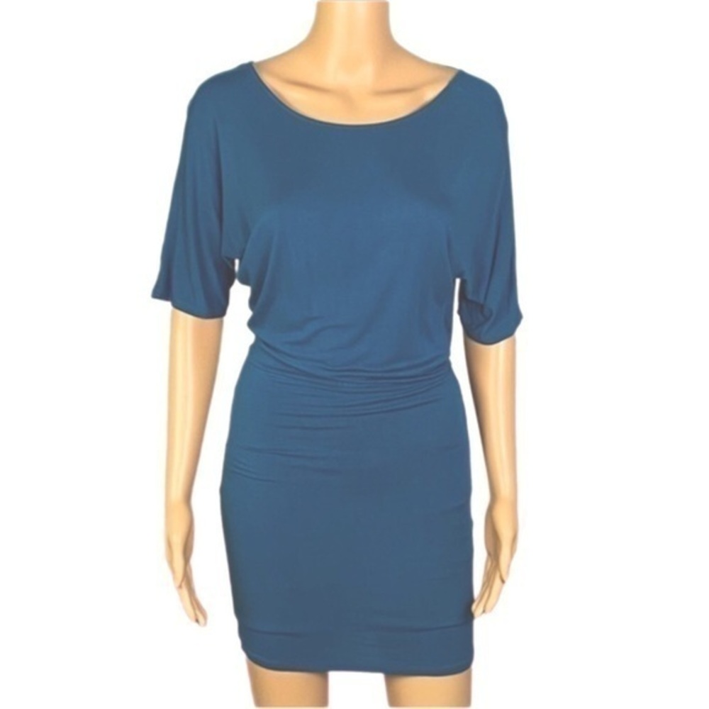 LULU’S teal green casual bodycon, low back lightweight dress in size small. EUC